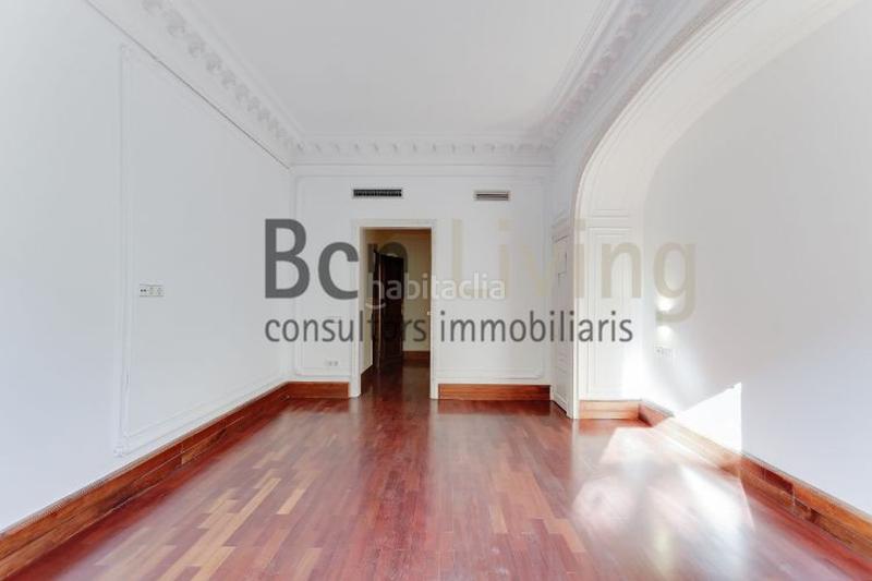 Foto 09bf3590-abf0-4548-bdb5-4d2a94abe51b. Alquiler piso en carrer d'ausiàs march 11 en Dreta de l´Eixample Barcelona