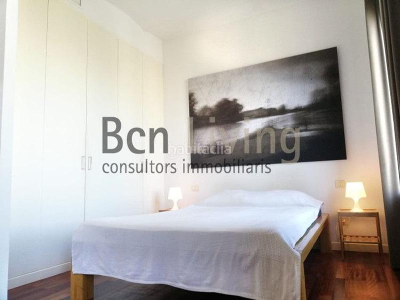 Foto b5ef2240-6aaf-4aa0-8ec9-4ecbe3310c75. Location appartement dans calle de la diputació 426 dans Barcelona