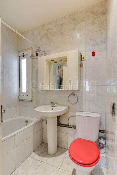 Foto 5682717f-cc19-415a-882a-85be5e4a2be4. Appartement dans carrer de cabanes 56 dans El Poble Sec - Parc de Montjuïc Barcelona