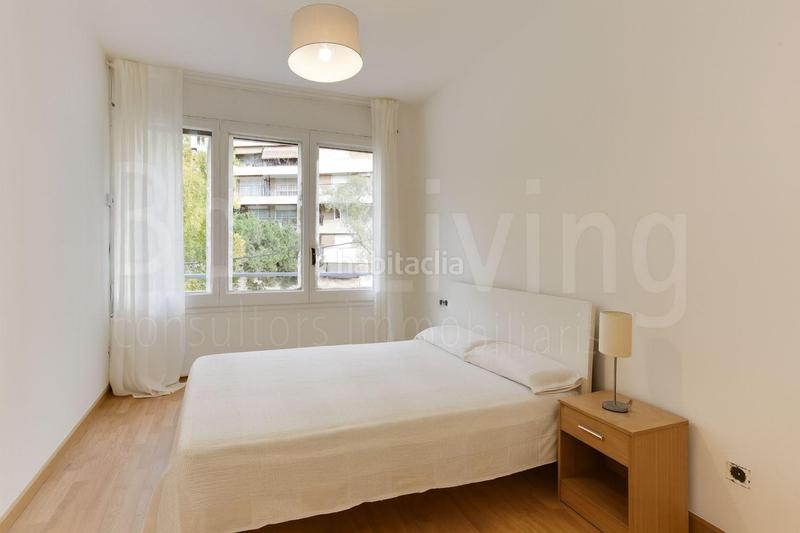 Foto d2a7ee59-7a1f-4734-9432-4423c6b54a28. Affitto appartamento in carrer de folgueroles 48 in Barcelona