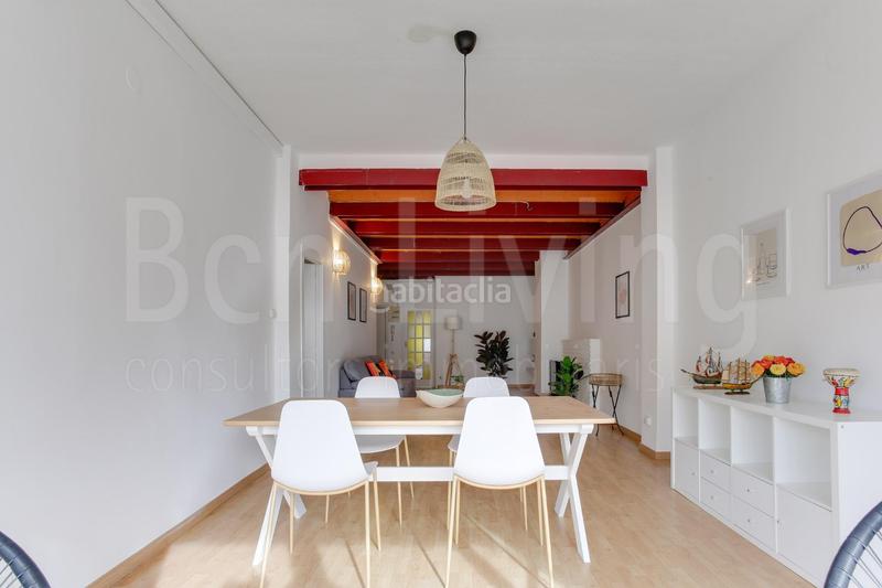 Foto e4f6c751-5c98-4bfc-bb72-2e1774480bc1. Affitto appartamento in carrer de folgueroles 48 in Barcelona