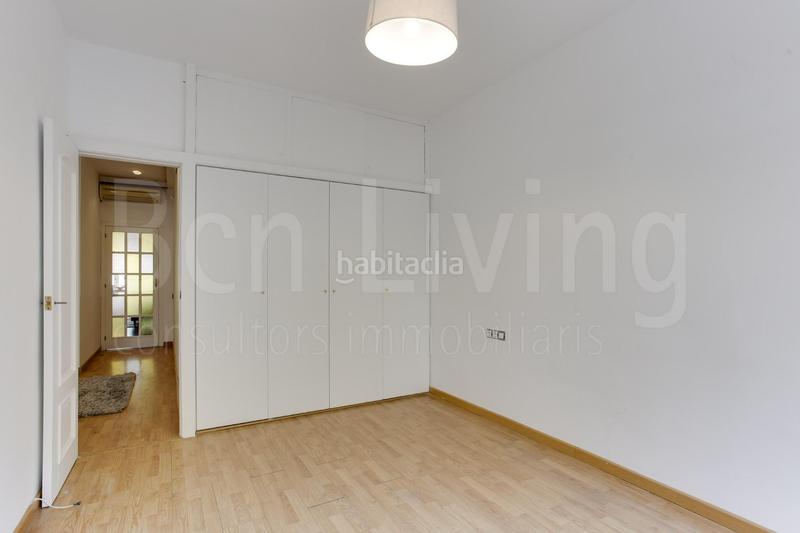 Foto 79cee93b-55ce-4d1e-abf0-f97d4e16faf0. Location appartement dans carrer de folgueroles 48 dans Barcelona