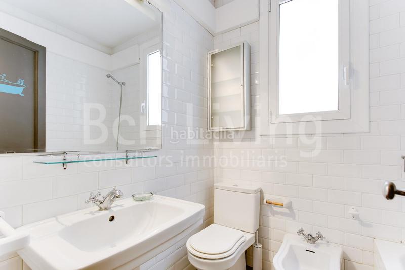 Foto 3eef37df-b24a-445f-92e5-50d46b9b69c1. Piso en carrer de villarroel 68 espectacular piso en el eixample en Barcelona