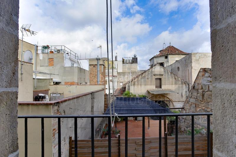 Foto 22aa7197-5990-4e40-9953-89a879f06397. Rent flat in carrer de la lleona 6 in Gòtic Barcelona