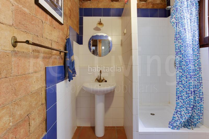 Foto 3b76ab61-6387-41e0-9bc0-6a6a4afe0281. Rent flat in carrer de la lleona 6 in Gòtic Barcelona