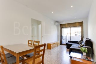 Alquiler Piso  Carrer de sant antoni maria claret 110. Piso en alquiler junto a sagrada familia – barcelona