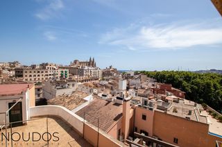 �tic  Carrer carrer uni�, 2b, centre, 07001 palma, illes balea. �tico para reformar en el centro de palma.