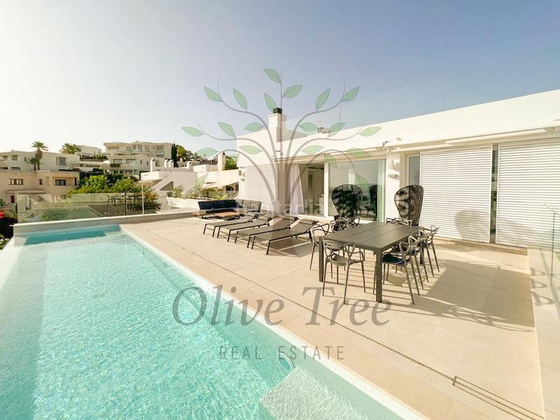 Foto 11a616cb-a8ea-4712-bbd4-9a167cb4bf1d. Alquiler casa exclusiva villa moderna en alquiler en can pep simó, ibiza en Santa Eulària