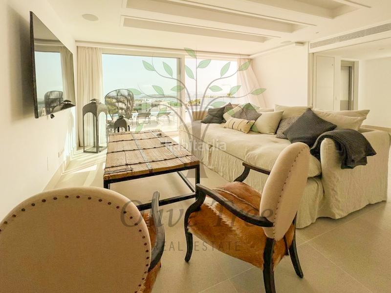 Foto 1e359251-971f-4c99-9a5a-24d71519bdc0. Location maison avec parking dans Cap Martinet Santa Eulària