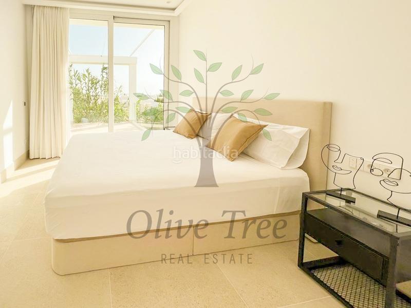 Foto 6e4e31b4-e2b6-45a9-b232-579f7e4a7d55. Location maison avec parking dans Cap Martinet Santa Eulària