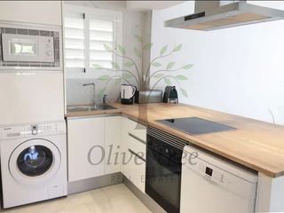 Affitto Piccolo appartamento  Carrer de sa casa vermella. Piso en alquiler en el edificio fiesta  marina botafoch