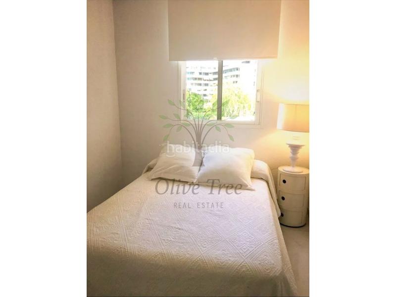 Foto a825d34f-e202-4b09-9a93-30c6b1a4f8e7. Alquiler apartamento piso en alquiler en el edificio fiesta marina botafoch en Ibiza