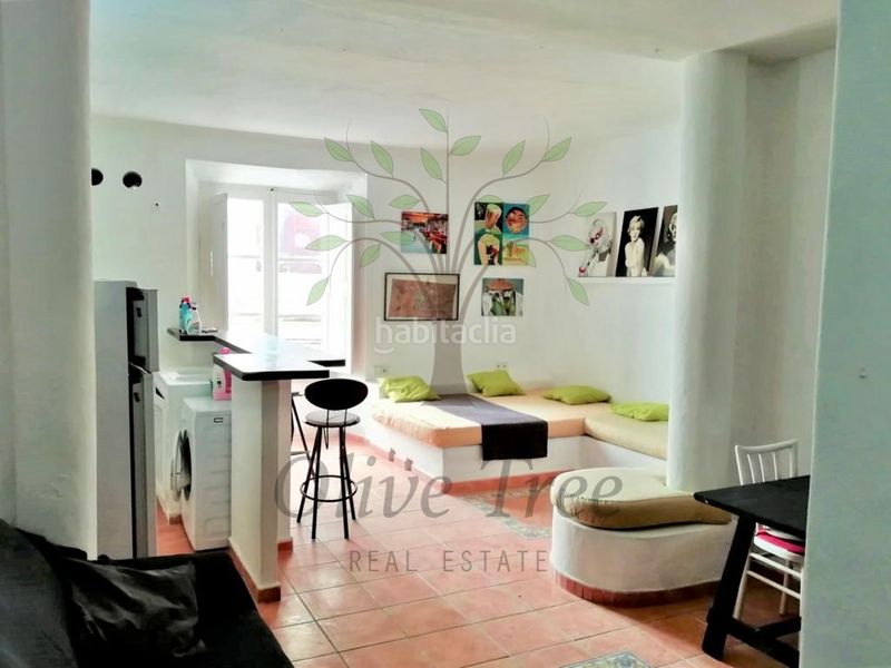 Foto 9b778e4b-d7f4-4db8-8958-b0f38a59daaf. Affitto monolocale in Dalt Vila-La Marina Ibiza
