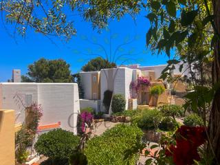 Apartament  N/a. Apartamento con terraza a pocos minutos del mar  cala llenya, ib