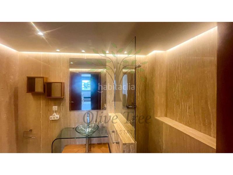 Foto 8191cfe6-3997-4e58-b28d-692eb65f4258. Location appartement avec piscine dans Marina Botafoc-Talamanca Ibiza