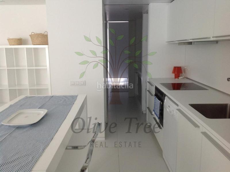 Foto b8cb4e31-ace3-43fc-9e17-a74eb5afbf3c. Lloguer apartament amb aparcament piscina a Marina Botafoc-Talamanca Ibiza