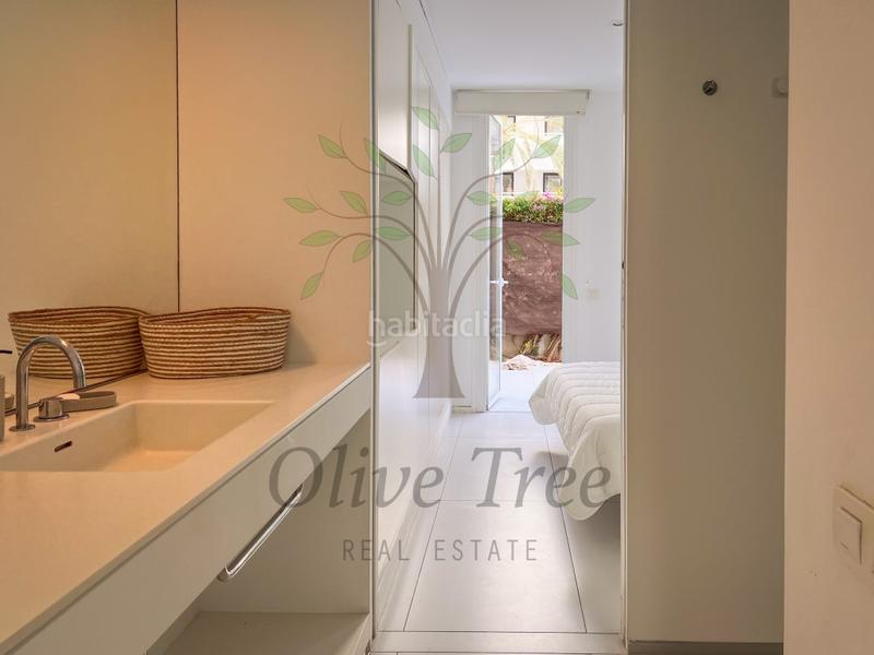 Foto c37a71b6-79db-443c-b719-df16a1dd6a01. Lloguer apartament amb aparcament piscina a Marina Botafoc-Talamanca Ibiza