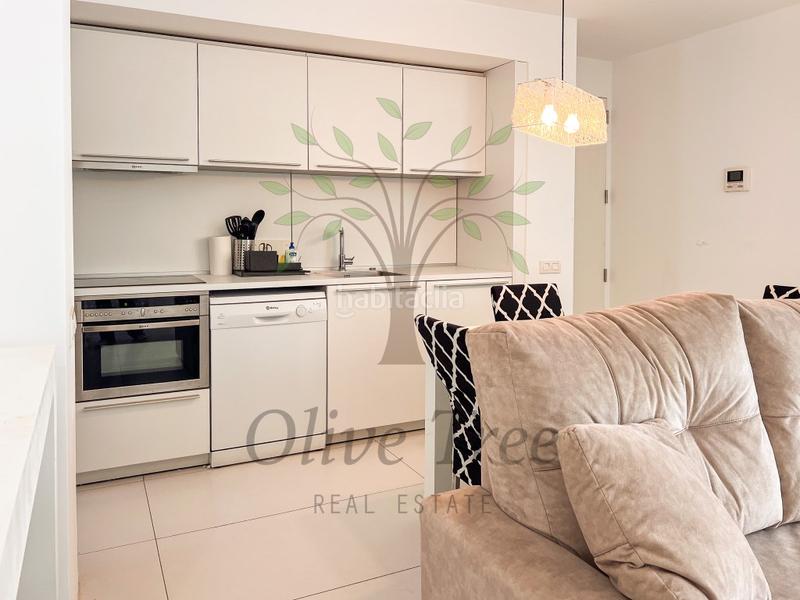 Foto 09207a92-07ae-4298-9bea-45fd8a8ee524. Location appartement avec parking piscine dans Marina Botafoc-Talamanca Ibiza