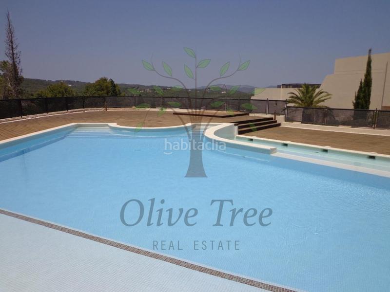 Foto a2db793b-15b7-4b36-8f44-b81175ce79da. Reihenhaus mit parking in Roca Llisa Santa Eulària