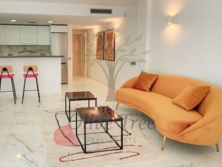 Affitto Piccolo appartamento  Avenida 8 d'agost. Apartamento alquiler temporada verano en el prestigioso complejo