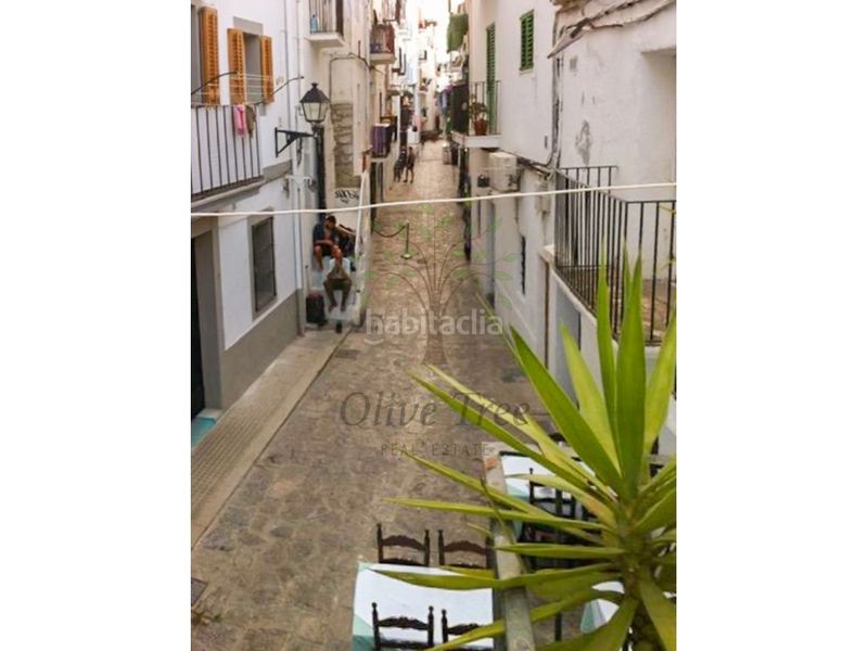 Foto 2fb4835b-748c-4b47-b610-29633a52f145. Apartament a Dalt Vila-La Marina Ibiza