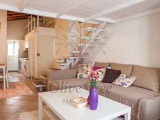 Piccolo appartamento  Calle de la mare de deu. Loft con carácter en venta en la emblemática calle de la virgen,