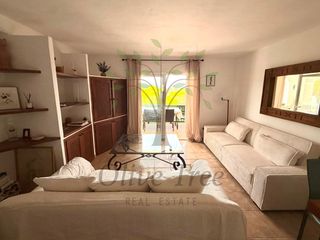 Affitto Piccolo appartamento in Cala Vedella-Cala Tarida. Disponible para profesores y empresas hasta 15 de junio