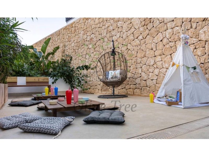 Foto 8186a8db-7f86-4932-b86e-24c21c4ba125. Location appartement avec parking piscine dans Ses Figueretes - Platja d'en Bossa - Cas Serres Ibiza