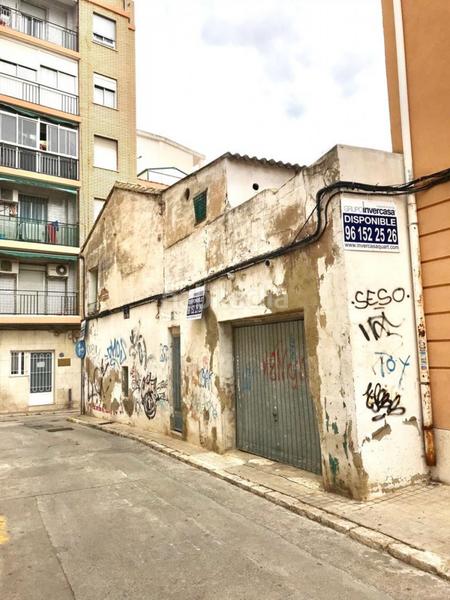 Foto bb0d2c4f-07d3-4372-b8a4-aac27ef0f43e. Casa con parcheggio in Quart de Poblet