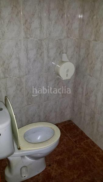 Foto 2d7df6cf-a55a-47f8-a27c-96bcf7e05d6c. Local comercial a El Mercado Manises