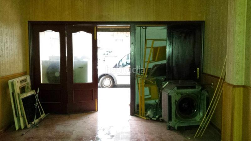 Foto 896cd740-84fe-486f-b276-f706500fe58f. Local comercial a El Mercado Manises