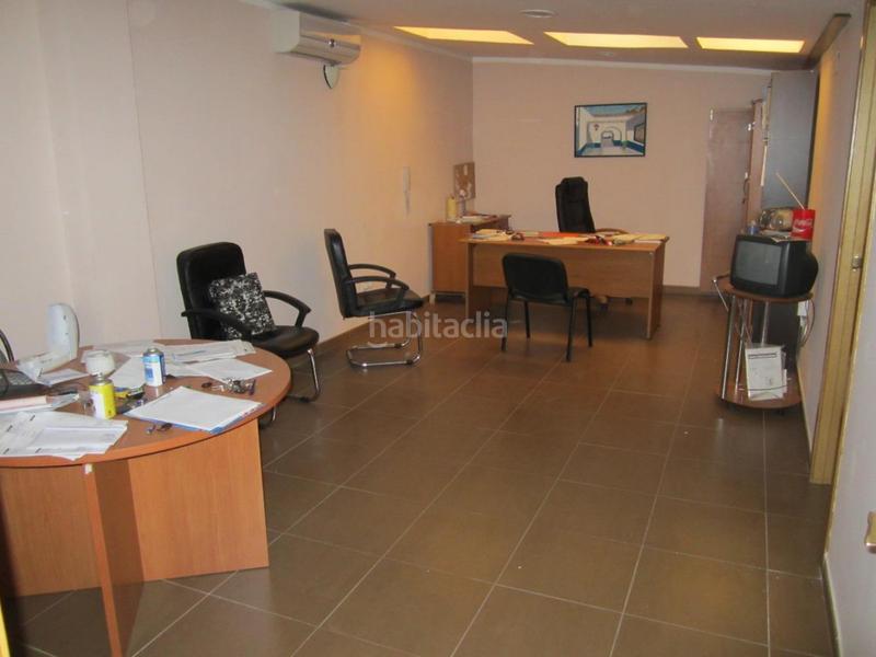 Foto ad7d1b42-5bc5-48a2-a58d-cba7ef96fda5. Location bureau dans Riba - roja de Túria