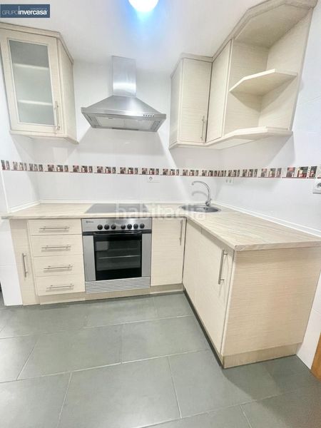 Foto fe1f7e90-f5d1-4b52-ae4a-d4320e05f321. Rent flat in El Carmen Manises