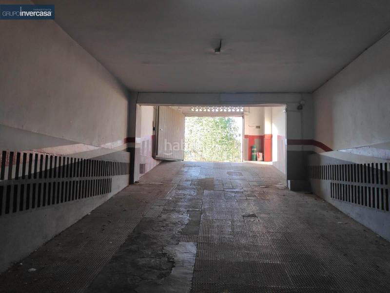 Foto 4a7fa57b-8ebb-45c5-9c43-61c94e8b3bd3. Parking voiture dans El Carmen Manises