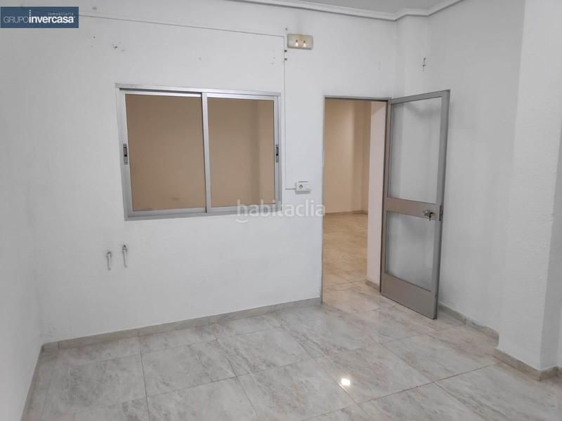 Foto e12cc290-60b1-440f-9966-b50e83d9d214. Lloguer local comercial a Quart de Poblet