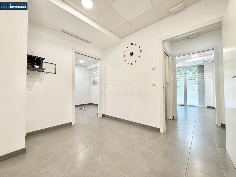 Foto 550e6a0e-ed28-4832-a03b-c3b7737c05c7. Location local commercial dans Quart de Poblet