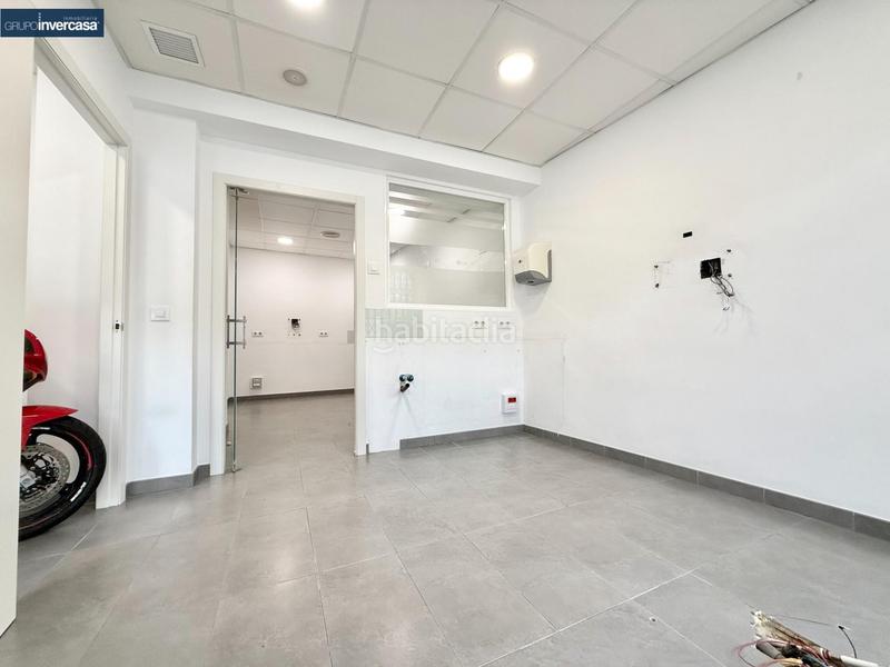 Foto a4a18786-790a-4334-b5af-40fbcc54a1e6. Location local commercial dans Quart de Poblet