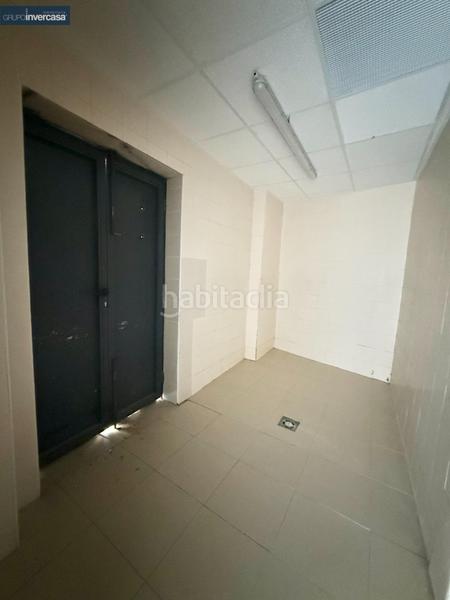Foto 8f1d7ff1-da1d-4f44-a4a4-349bc3fe85c8. Rent business premise in Quart de Poblet