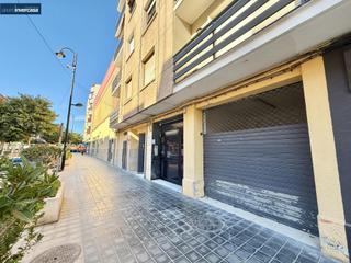Lloguer Local Comercial a Quart de Poblet. Local en alquiler situado en zona trafalgar ambulatorio