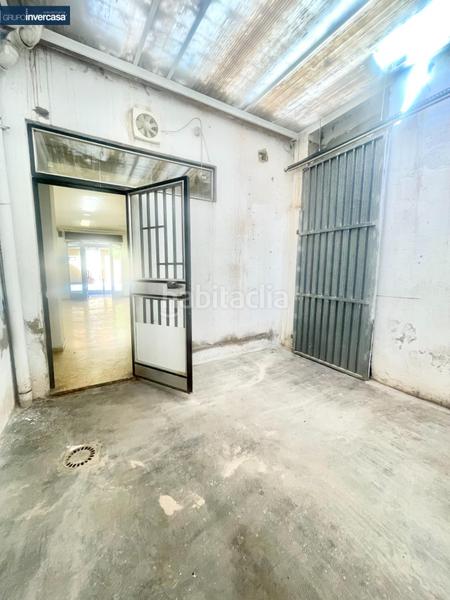 Foto 84d7ac8d-d5d3-41ad-8f75-ab794534a8fe. Location local commercial dans Quart de Poblet