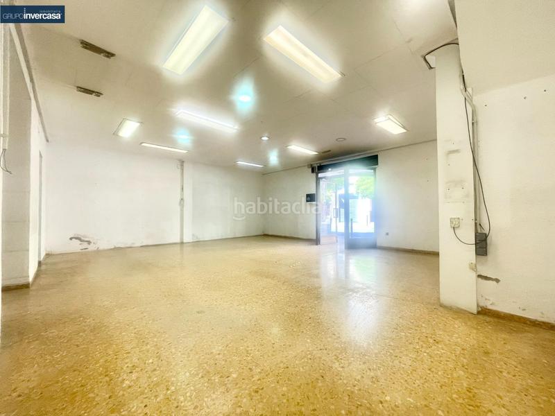 Foto d1a8a643-32fa-4587-9d5f-cdc28aca7d7a. Location local commercial dans Quart de Poblet