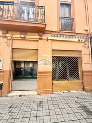 Miete Geschäftsraum in Quart de Poblet. Local en 1º linea comercial de quart de poblet en zona rotonda d
