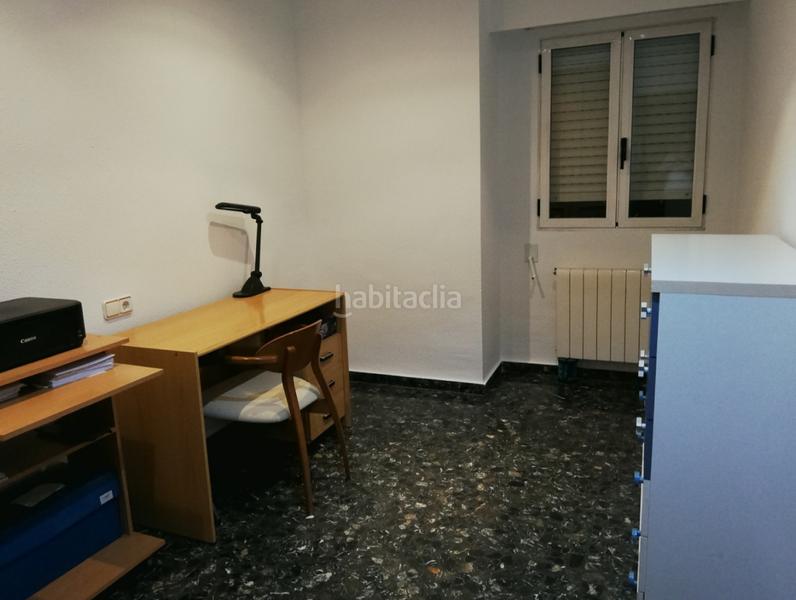 Foto b015f90f-cda8-44bd-bd57-f636140c2cda. Lloguer pis amb aparcament a Quart de Poblet
