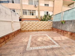 Location Duplex à Polígono del Aeropuerto. Dúplex en planta baja con terraza y garaje en alquiler, zona ala