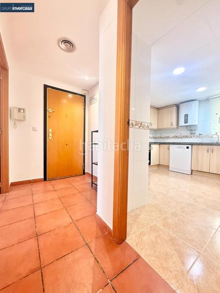 Foto 1605618e-b10c-4e59-8974-7d07bda21cbf. Alquiler ático  con terraza de 18 m2 situado en zona juzgados en Paterna