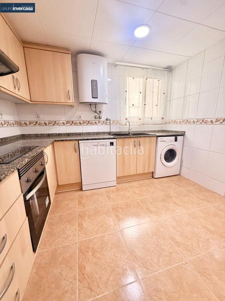 Foto b57e88c9-aa45-4a8a-a27e-16ced54cfda8. Location attique avec parking dans Parc Central Paterna