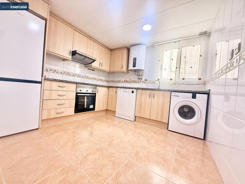 Foto 2e9c7c81-1dca-4fb7-9bba-d0489a8d5aff. Rent penthouse with parking in Parc Central Paterna