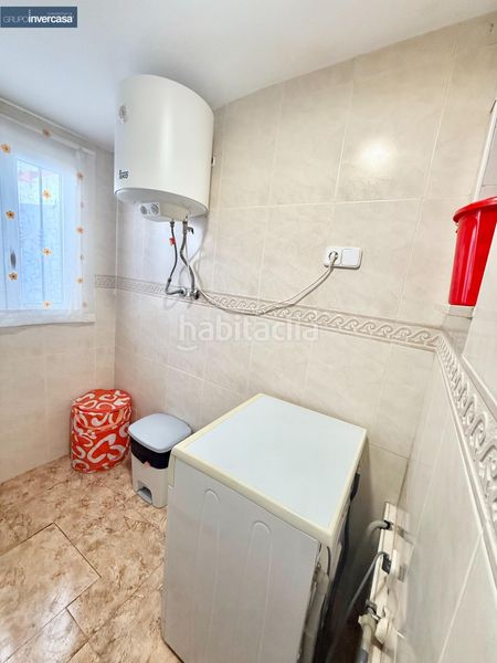 Foto b9f29cf5-f9a9-479d-bc7f-16ac0e1f85dc. Planta baixa a Quart de Poblet