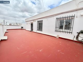 Location Attique à Quart de Poblet. Ático con terraza en zona polideportivo de quart de poblet