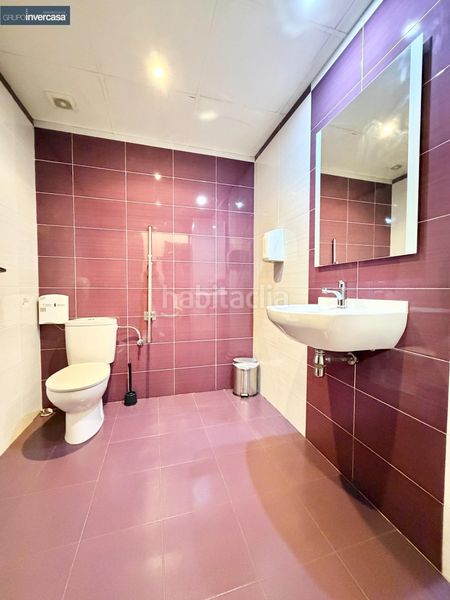 Foto e2daa555-c570-4f3b-b9d8-0e348e5d5e97. Lloguer local comercial a Quart de Poblet